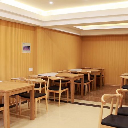 Greentree Alliance Yichang East Yichang Station Hotel Exterior foto