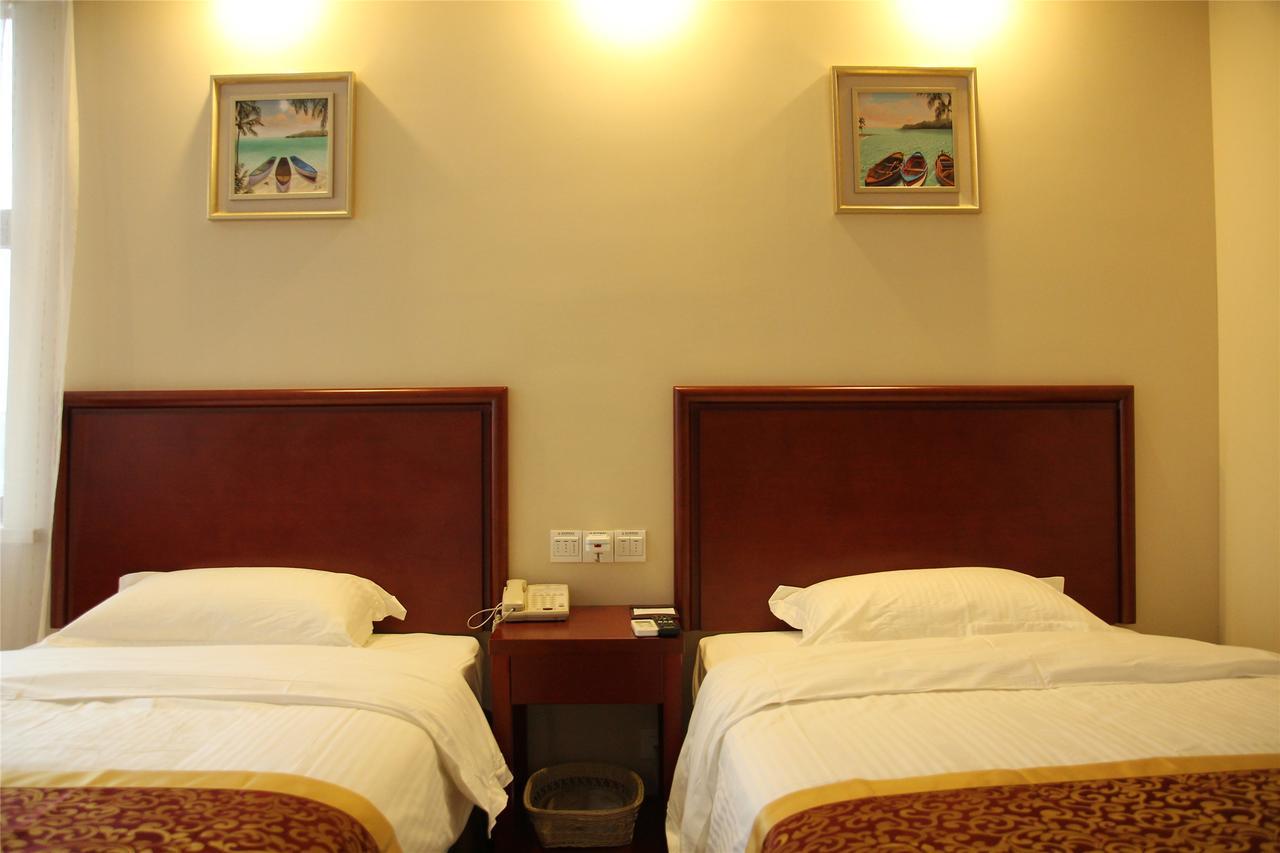 Greentree Alliance Yichang East Yichang Station Hotel Exterior foto
