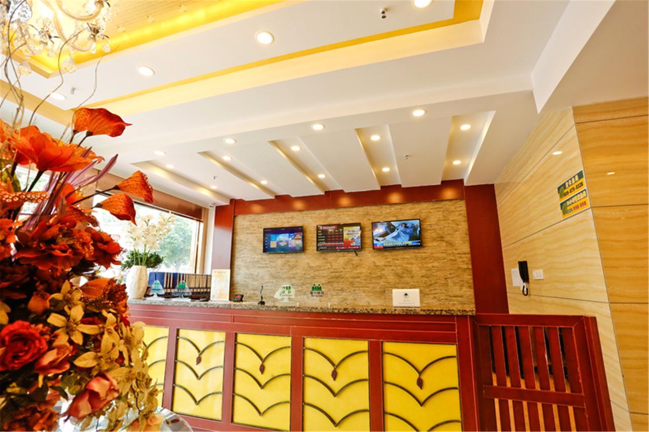 Greentree Alliance Yichang East Yichang Station Hotel Exterior foto